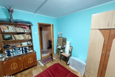 Apartament cu 3 camere semidecomandat în Micro 14 - 7