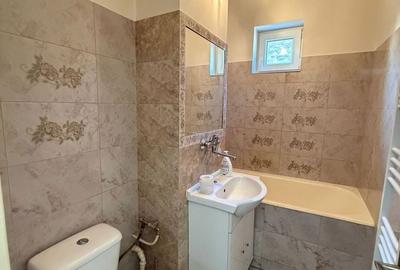 Apartament cu 3 camere decomandat în Semicentral - 3