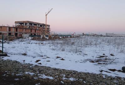 Policolor - strada Drum Gura Vladesei, teren in suprafata de 4200 mp - 4