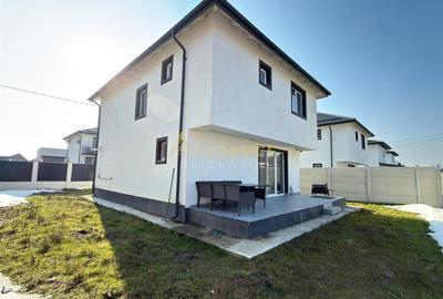 Casă cu 4 camere cu Teren 280 Mp în Berceni - 11