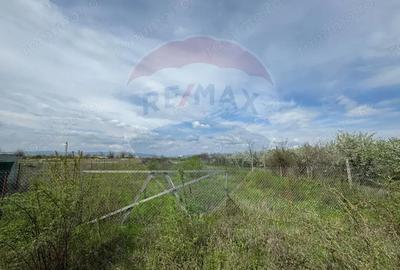 Teren de 404 mp, în Central - 4