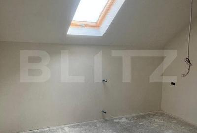 Casă cu 4 camere cu Teren 250 Mp în Rădăuți - 9