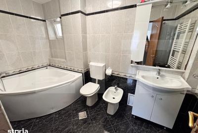 Apartament cu 3 camere în Central - 5