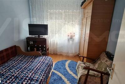 Apartament cu 3 camere în Central - 3