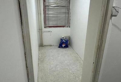Spațiu comercial, de 48 mp, în Dacia - 1