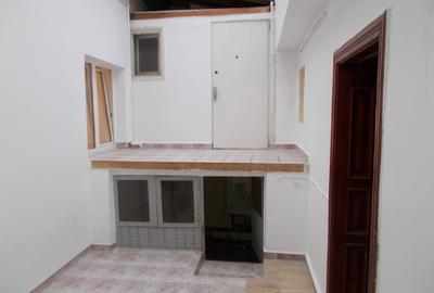 Casa, Timisora, zona Plopi, parter, caramida, 3 camere, 370mp teren - 3