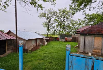 Casa si teren intravilan 4200 mp  Cotesti - 11