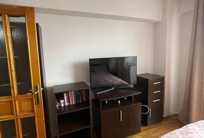 Apartament cu 3 camere decomandat în Exterior Vest - 3