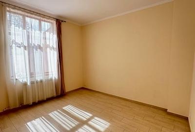 Spatiu nerezidntial cu curte interioara, Ultracentral, 690 euro - 3