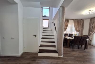 Casă individuală cu 4 camere cu Canalizare în Tineretului - 10