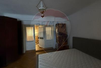 Casă cu 6 camere cu Teren 3610 Mp în Vladimir - 7
