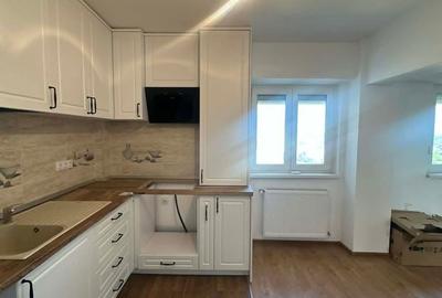 Apartament cu 4 camere decomandat în Lucian Blaga - 2