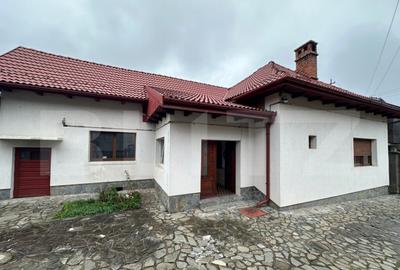 Casă cu 3 camere cu Canalizare în Baciu - 5