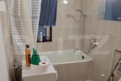 Apartament spa?ios cu 3 camere + garaj , situat intr-o zon - 4