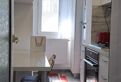 Garsonieră decomandată în Central - 2