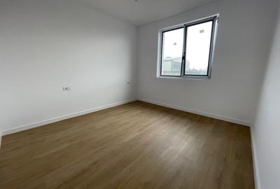 Casă cu 4 camere cu Teren 400 Mp în Domnești - 10