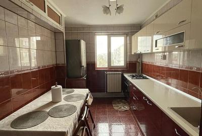 Apartament cu 2 camere decomandat în Micro 20 - 8