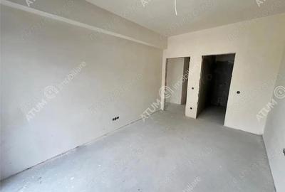 Apartament cu 3 camere în Central - 11