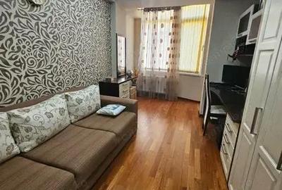 3 camere in zona Girocului - 1