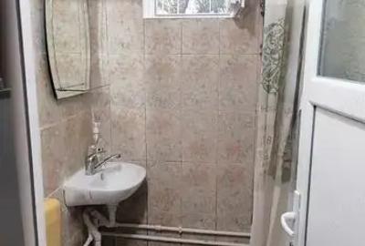 Garsonieră decomandată în Central - 3