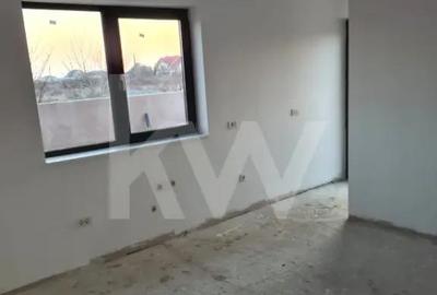 Casă cu 3 camere cu Canalizare în Cârcea - 12