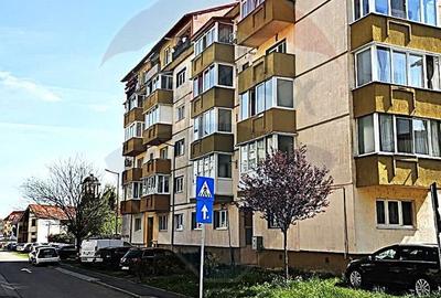 Apartament cu 3 camere în Turnișor - 1