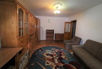 Apartament cu 2 camere decomandat, mobilat în Est