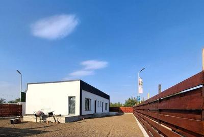 APARTAMENTE CU TERASA SI CURTE, 3 CAMERE - 2