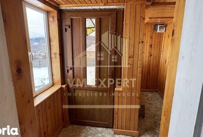 Casă cu 4 camere cu Teren 3038 Mp în Mălureni - 15