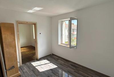 Apartament cu 2 camere semidecomandat în Central - 2