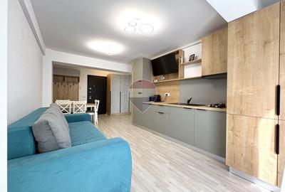 Apartament cu 2 camere semidecomandat, mobilat în Central