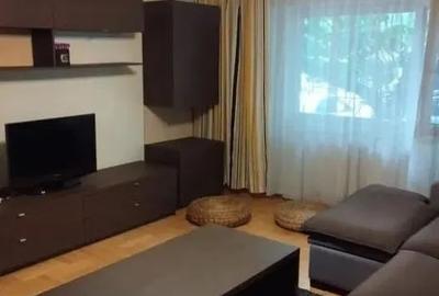 Apartament cu 2 camere decomandat, mobilat în Eroii Revoluției