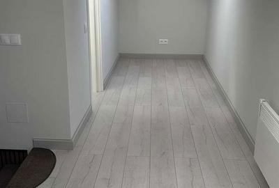 Casă cu 7 camere semidecomandat cu Teren 450 Mp în Central - 12