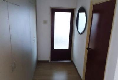 Apartament cu 3 camere semidecomandat, mobilat în Rahova - 7