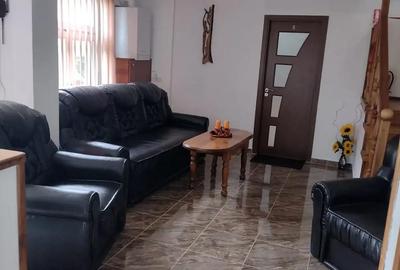 Casă cu 6 camere în Central - 1