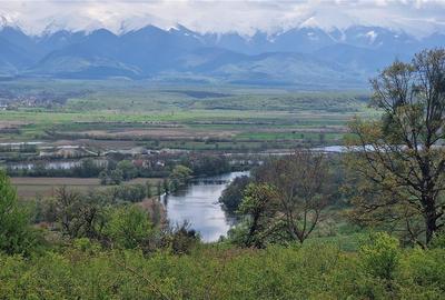 Casă cu 5 camere cu Canalizare în Colun - 14
