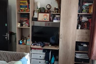 Garsonieră decomandată în Berceni