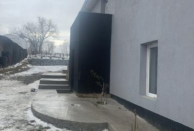Casă cu 4 camere în Păniceni - 2