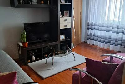 Vand apartament cu trei camere - 2