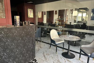 Spatiu Comercial + Terasa 23 August Otopeni Cafeanea Barbershop Birou - 4