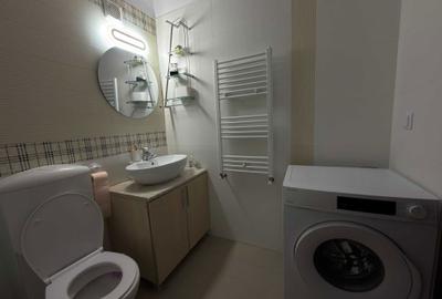 Apartament cu 2 camere decomandat în George Enescu