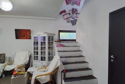 Casă individuală cu 4 camere cu Canalizare în Kamsas - 9