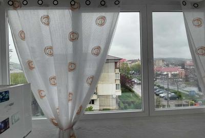 Garsonieră decomandată în Central - 7