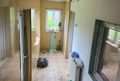 Casă cu 3 camere în Albești - 2