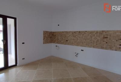 Duplex cu 5 camere cu Canalizare în Săcălaz - 4