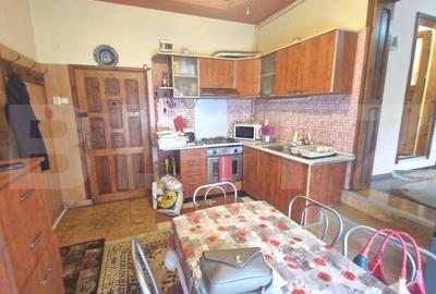 Apartament cu 2 camere decomandat, mobilat în Bartolomeu - 4