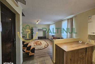 Apartament cu 3 camere în Central - 10