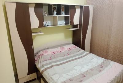 Închiriez apartament cu 2 Camere Micro 17 - 1