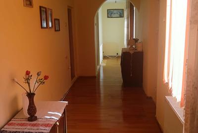 Casă cu 2 camere în Central - 7