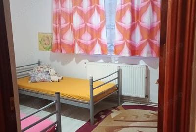 Vand apartament 3camere, decomandat, parter inalt,zona decebal - 8